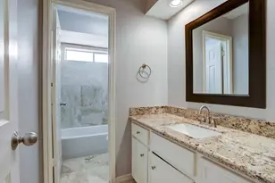 1106 Western Springs Dr, Katy, TX 77450 - Photo 7