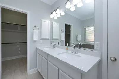 19 Canterborough Place, Tomball, TX 77375 - Photo 29