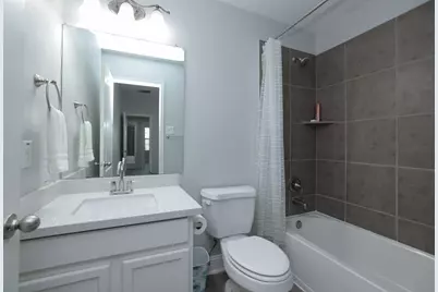 19 Canterborough Place, Tomball, TX 77375 - Photo 35