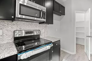 15629 Holly Dr, Montgomery, TX 77356 - Photo 3