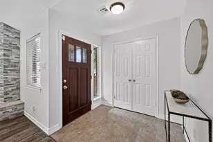 14222 Stokesmount Dr, Houston, TX 77077 - Photo 5