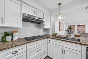 14222 Stokesmount Dr, Houston, TX 77077 - Photo 21