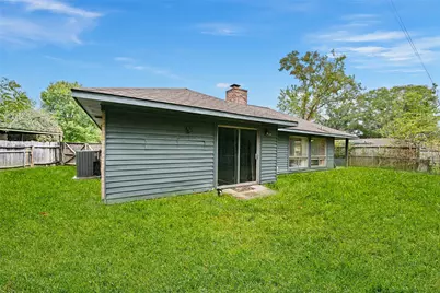 4205 Lariat Drive, Baytown, TX 77521 - Photo 29