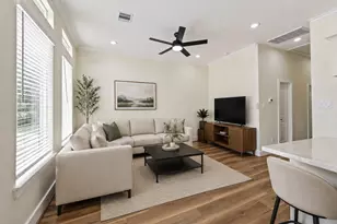8715 Edgar St, Houston, TX 77051 - Photo 5