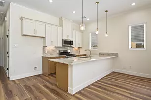 8715 Edgar St, Houston, TX 77051 - Photo 3