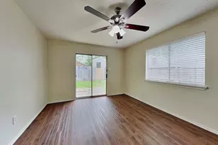 3902 Mattingham Dr, Houston, TX 77066 - Photo 13