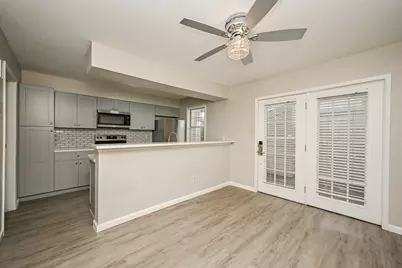 3901 Woodchase Drive #48, Houston, TX 77042 - Photo 3