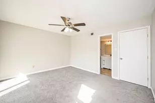 3901 Woodchase Dr, Houston, TX 77042 - Photo 15