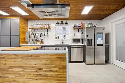 5611 Water Leaf Lane, Houston, TX 77088 - Photo 5