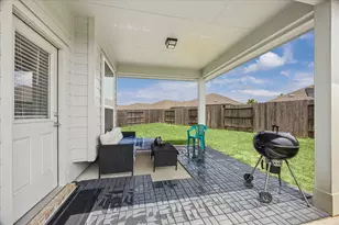 2449 Abbot Brook Dr Dr, Rosharon, TX 77583 - Photo 5