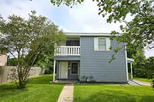 1133 5th Ave N, Texas City, TX 77590 - Photo 1
