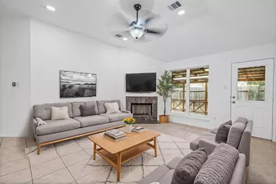 5010 E Newpark Drive, Houston, TX 77041 - Photo 9