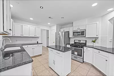 5010 E Newpark Drive, Houston, TX 77041 - Photo 17