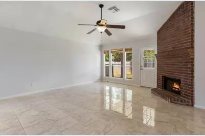21812 Whispering Forest Drive, Kingwood, TX 77339 - Photo 5