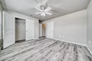1725 Harvey Mitchell Pkwy S, College Station, TX 77840 - Photo 25