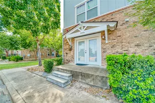 1725 Harvey Mitchell Pkwy S, College Station, TX 77840 - Photo 3