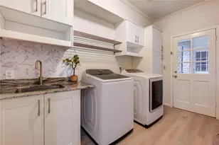 714 Last Arrow Dr, Houston, TX 77079 - Photo 43