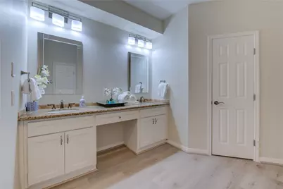 714 Last Arrow Drive, Houston, TX 77079 - Photo 33