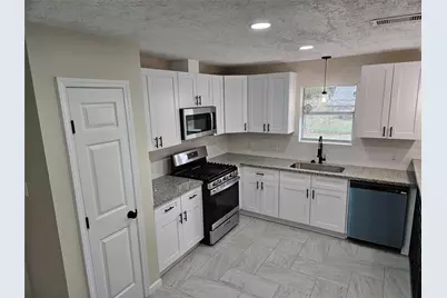 5305 Avenue M, Santa Fe, TX 77510 - Photo 5