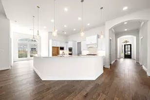 18542 Crowned Connell Ct, Conroe, TX 77302 - Photo 9
