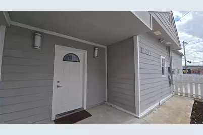 421 Sidney #1/2, Houston, TX 77003 - Photo 13