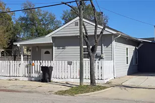 421 Sidney, Houston, TX 77003 - Photo 1
