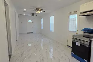 421 Sidney, Houston, TX 77003 - Photo 5