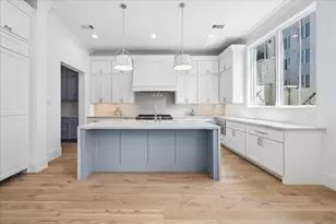 31 Wentworth Gate Path, Houston, TX 77027 - Photo 9