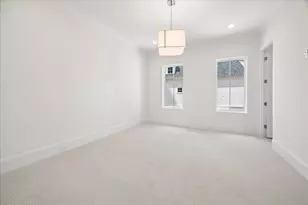 31 Wentworth Gate Path, Houston, TX 77027 - Photo 23