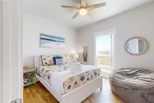 957 Alberdie Dr, Crystal Beach, TX 77650 - Photo 19