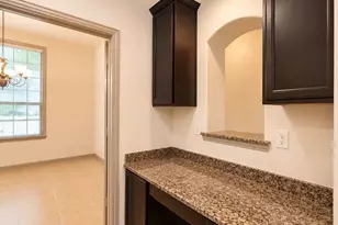 6181 Bridgewater Ln, League City, TX 77573 - Photo 5