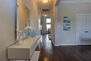 8812 Narrow Leaf St, Houston, TX 77080 - Photo 5