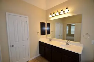 9942 Taylor Springs Ln, Tomball, TX 77375 - Photo 17