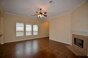 9942 Taylor Springs Ln, Tomball, TX 77375 - Photo 5