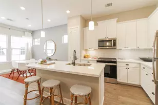 5116 Royal Heath Dr, Houston, TX 77018 - Photo 9