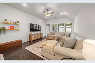 752 Washita Falls Lane, Conroe, TX 77304 - Photo 11