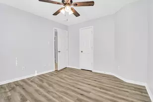 4607 Shane Creek Ln, Spring, TX 77388 - Photo 11