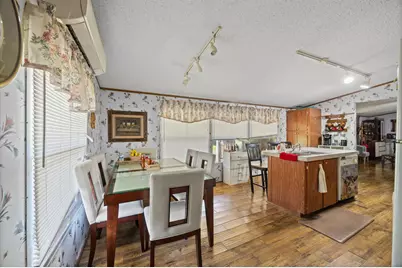 806 County Road 2112, Liberty, TX 77575 - Photo 9