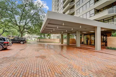 15 Greenway Plaza #18F, Houston, TX 77046 - Photo 1