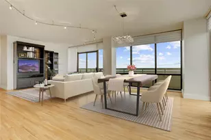 15 Greenway Plz, Houston, TX 77046 - Photo 9