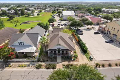 2277 Gruene Lake Drive, New Braunfels, TX 78130 - Photo 43