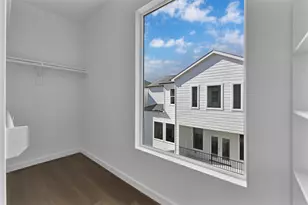 209 Edgewood St, Houston, TX 77011 - Photo 3