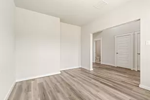 40588 Mostyn Lake Dr, Magnolia, TX 77354 - Photo 9