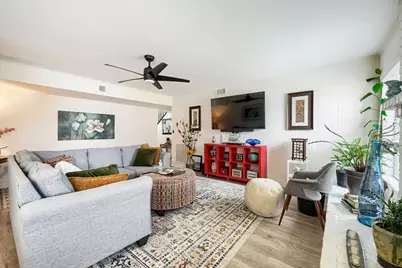 8927 Langdon Lane, Houston, TX 77036 - Photo 11
