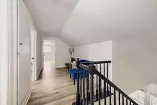 8927 Langdon Ln, Houston, TX 77036 - Photo 7