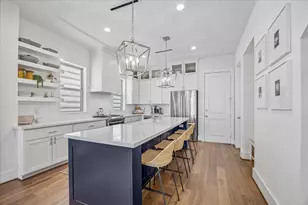 852 Fisher St, Houston, TX 77018 - Photo 5
