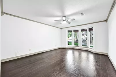 725 Talmalge Hall Drive, Conroe, TX 77302 - Photo 13