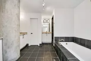 1005 S Shepherd Dr, Houston, TX 77019 - Photo 19