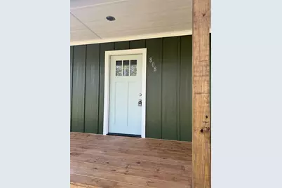 808 Josephine Street, Yoakum, TX 77995 - Photo 7