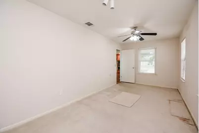 748 W Bayshore Drive, Palacios, TX 77465 - Photo 33